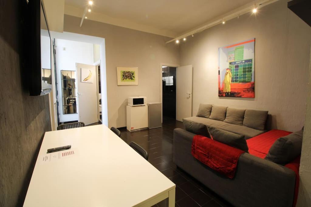Lovely 2 Bedroom Apartment-6 Pax By Yourhost Roma Eksteriør bilde